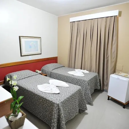 Cllin Premium Plaza Hotel Muriae Exterior photo