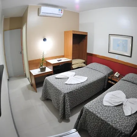 Cllin Premium Plaza Hotel Muriae Exterior photo
